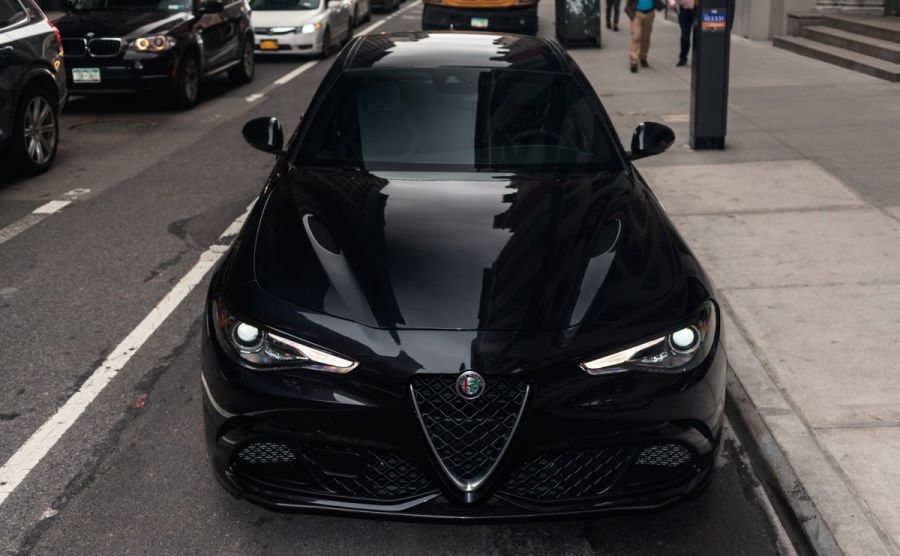 Alfa Romeo po e sfidon BMW me këtë veturë mahnitëse