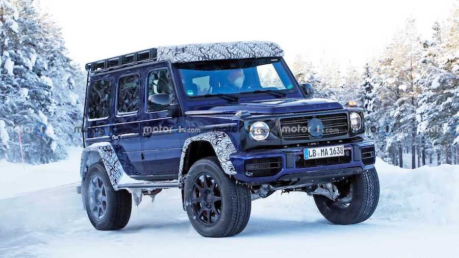 Mercedes G-Class 4x4 Squared Spied Not Hiding Much