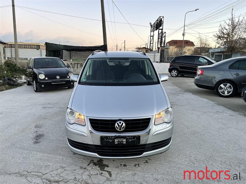 2007 Volkswagen Touran in Tirane, Albania - 3