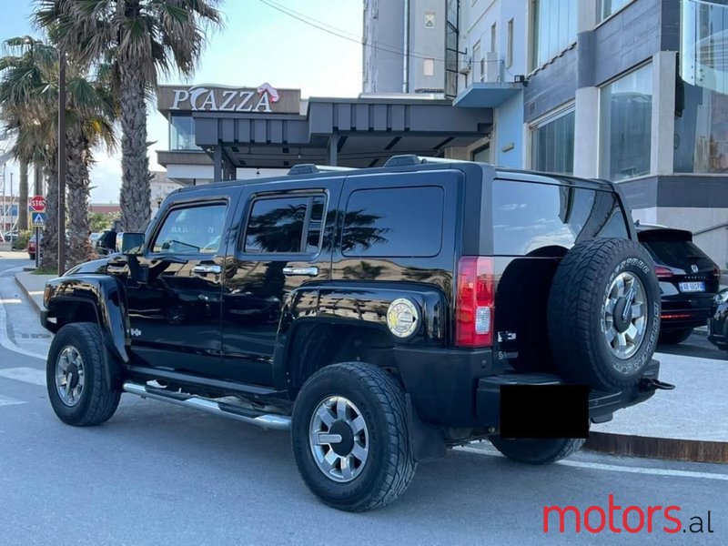 2006 Hummer H3 in Durres, Albania - 6
