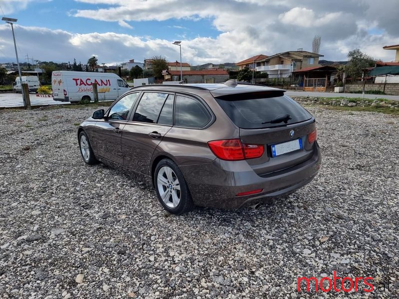 2014 BMW 320 in Fier, Albania - 4