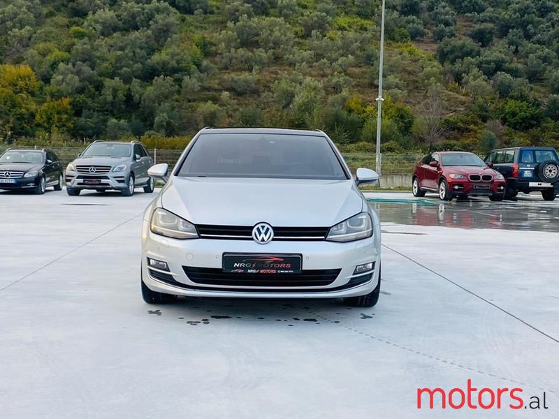 2013 Volkswagen Golf in Tirane, Albania - 3