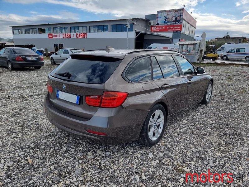 2014 BMW 320 in Fier, Albania - 6