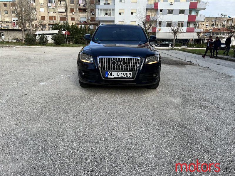 2010 Audi Q5 in Vlore, Albania - 2