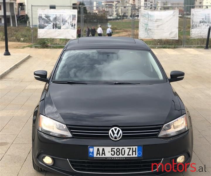 2014 Volkswagen Jetta në Tiranë, Shqipëri - 2