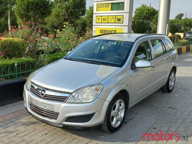 2008 Opel Astra in Fier, Albania